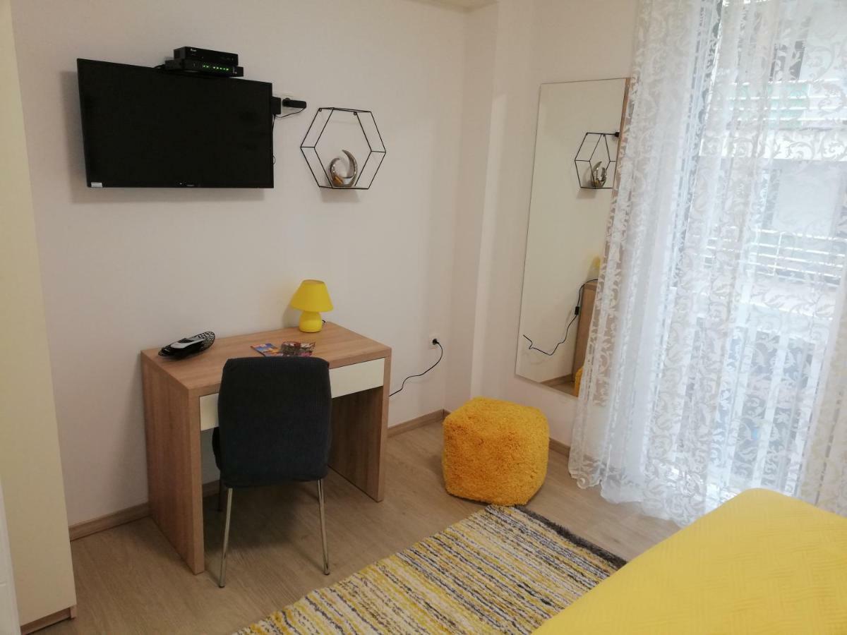 Kalelarga Apartments 4 You Zara Esterno foto